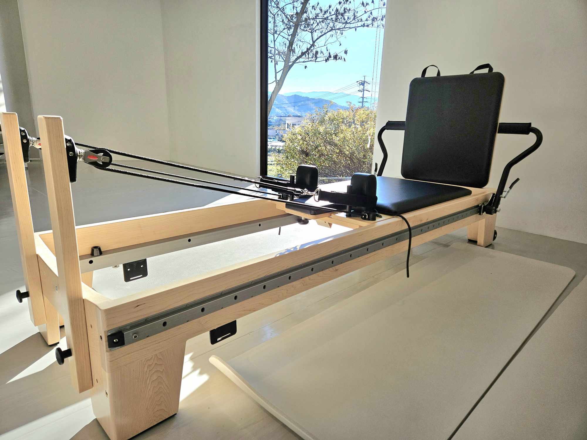 運動療法として ”マシンピラティス” を導入します - ライフクリニック蓼科